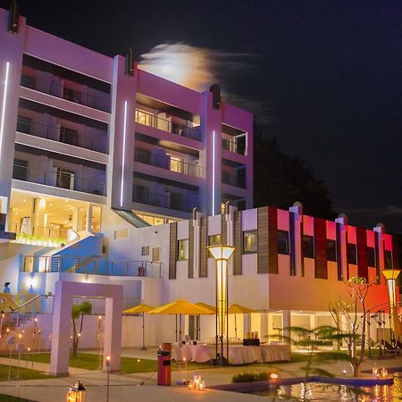 Baobab Tree Hôtel&Spa Mahajanga Exterior foto