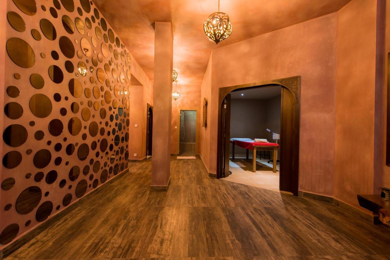 Baobab Tree Hôtel&Spa Mahajanga Exterior foto